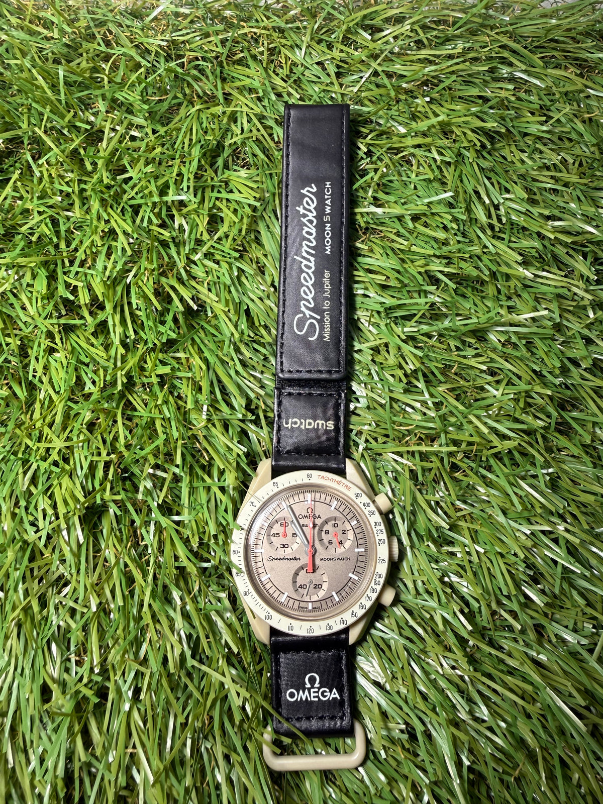 Omega Swatch Nero/Beige