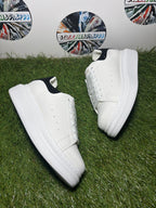 Mc Queen Svaroski - White/Black