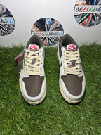 Nike Air Jordan 1 Low travis scott - Grey/White