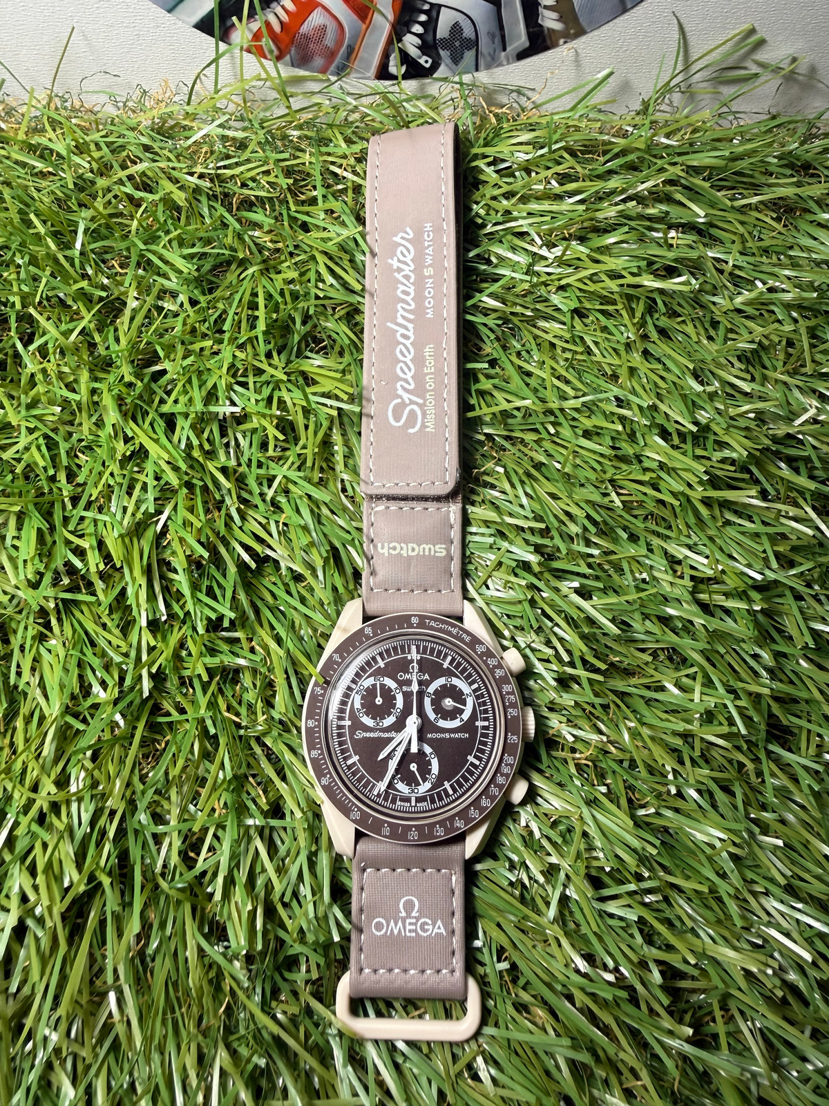 Omega Swatch Marrone/Biege
