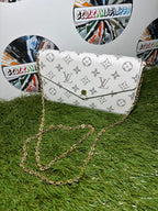 Louis Vuitton Pochette Félicie Tela Monogram - White/Pink