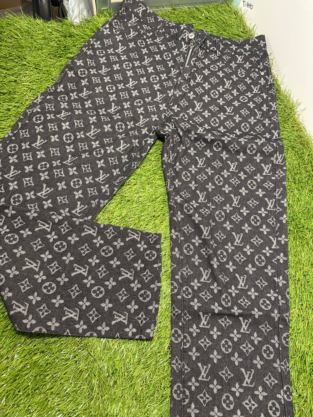 Jeans Louis Vuitton 2a qualità
