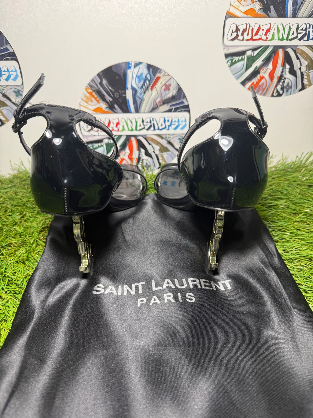 Tacchi Yves Saint Laurent