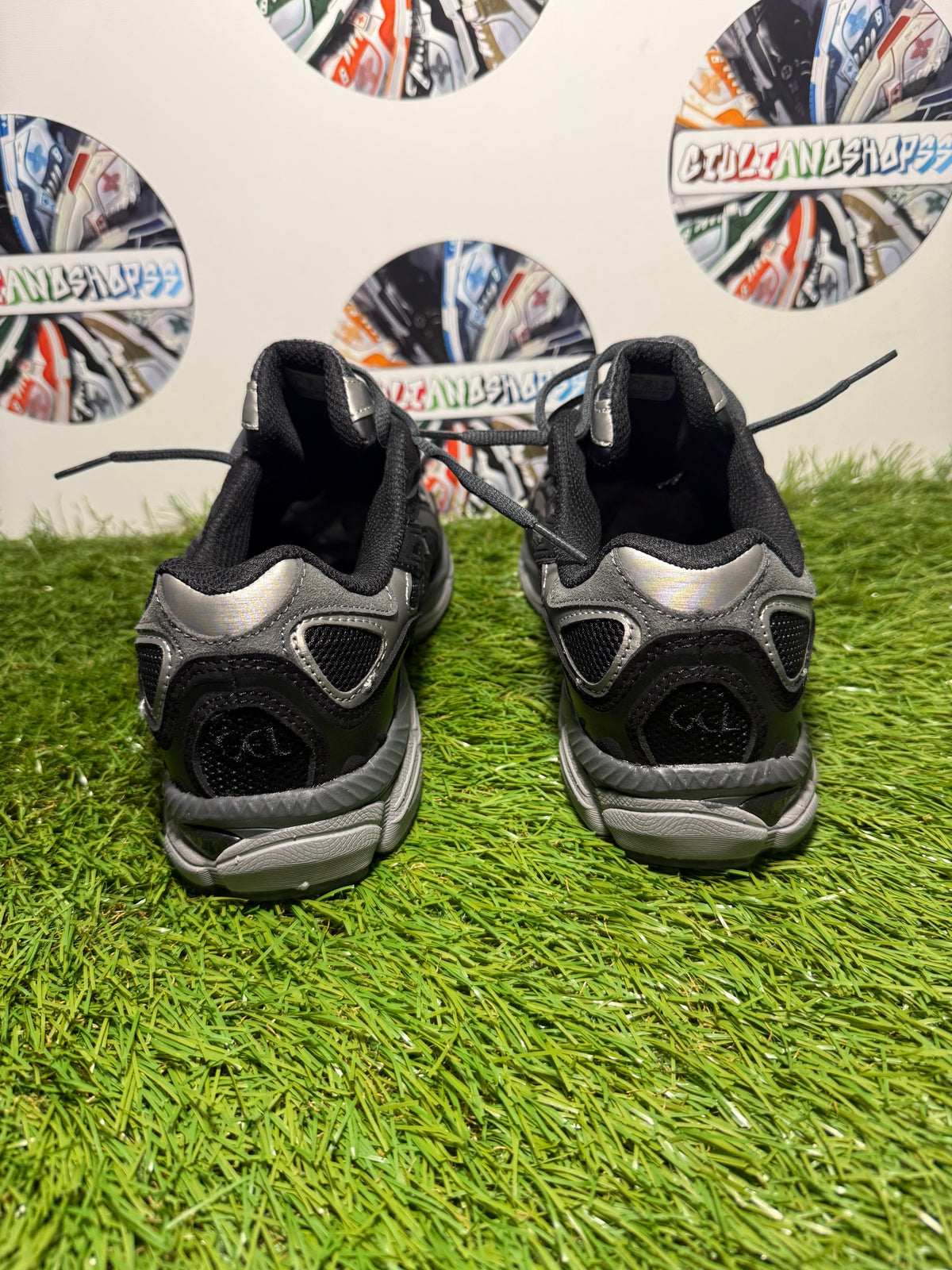 Asics Gel - Black/Argento