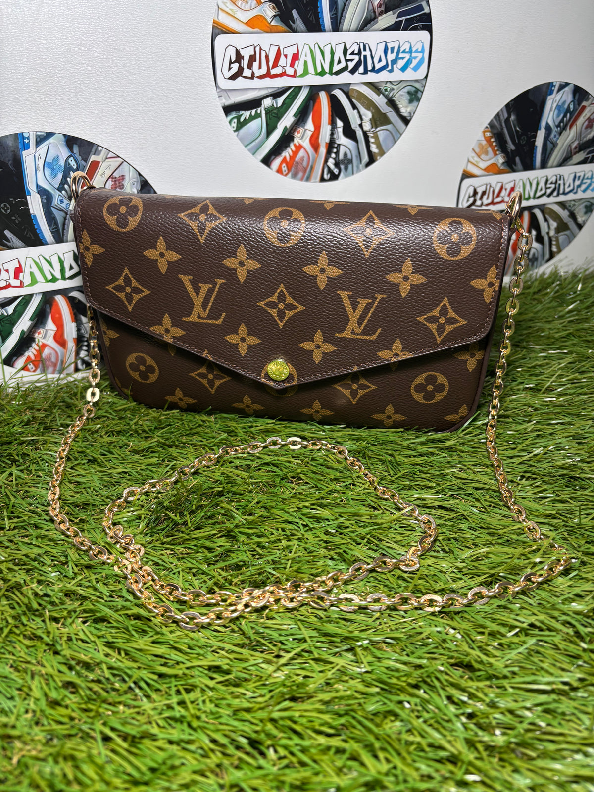 Louis Vuitton Pochette Félicie Tela Monogram - Brown/Black