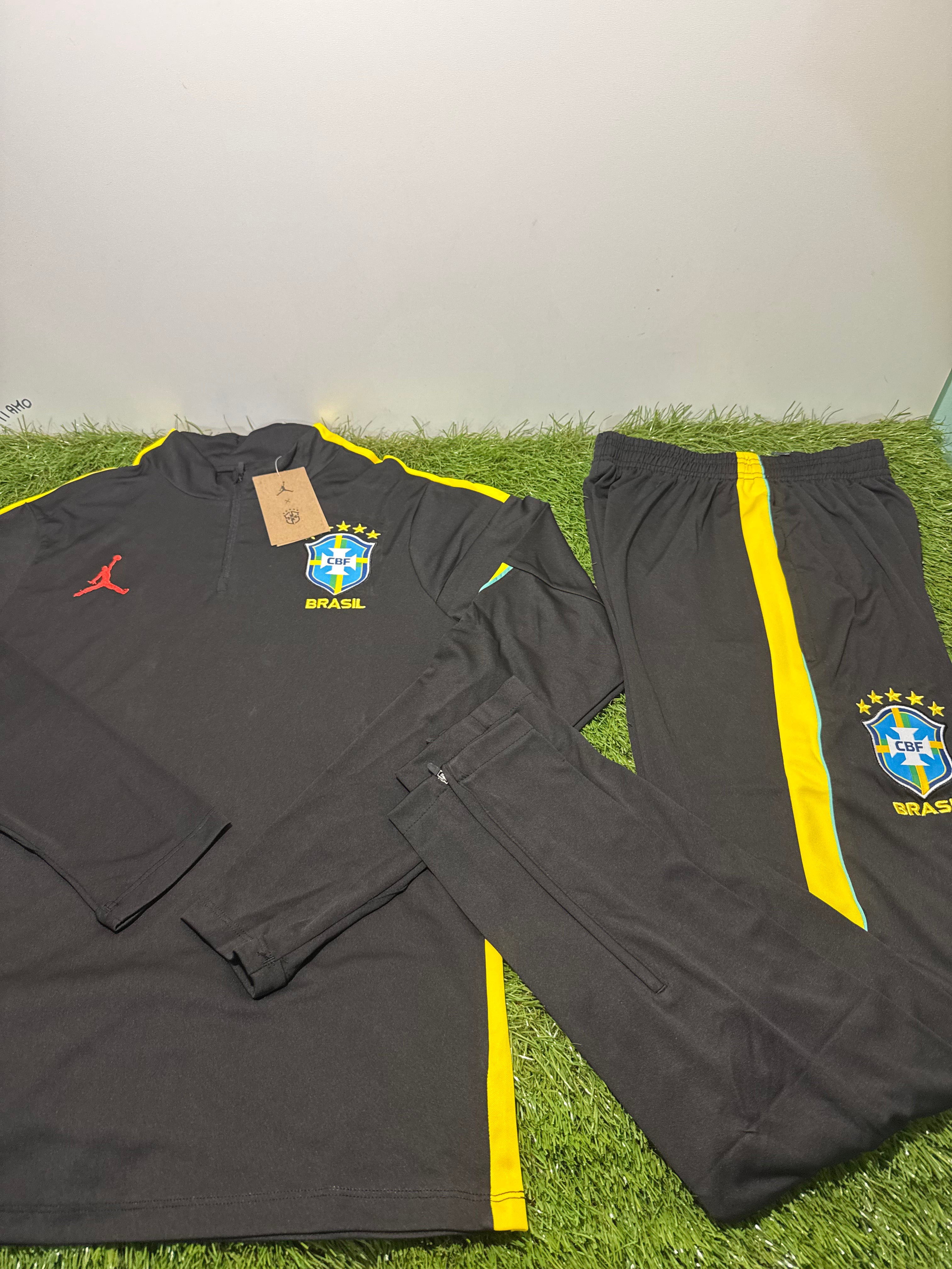 Tuta Calcio Brasile Nero/Giallo