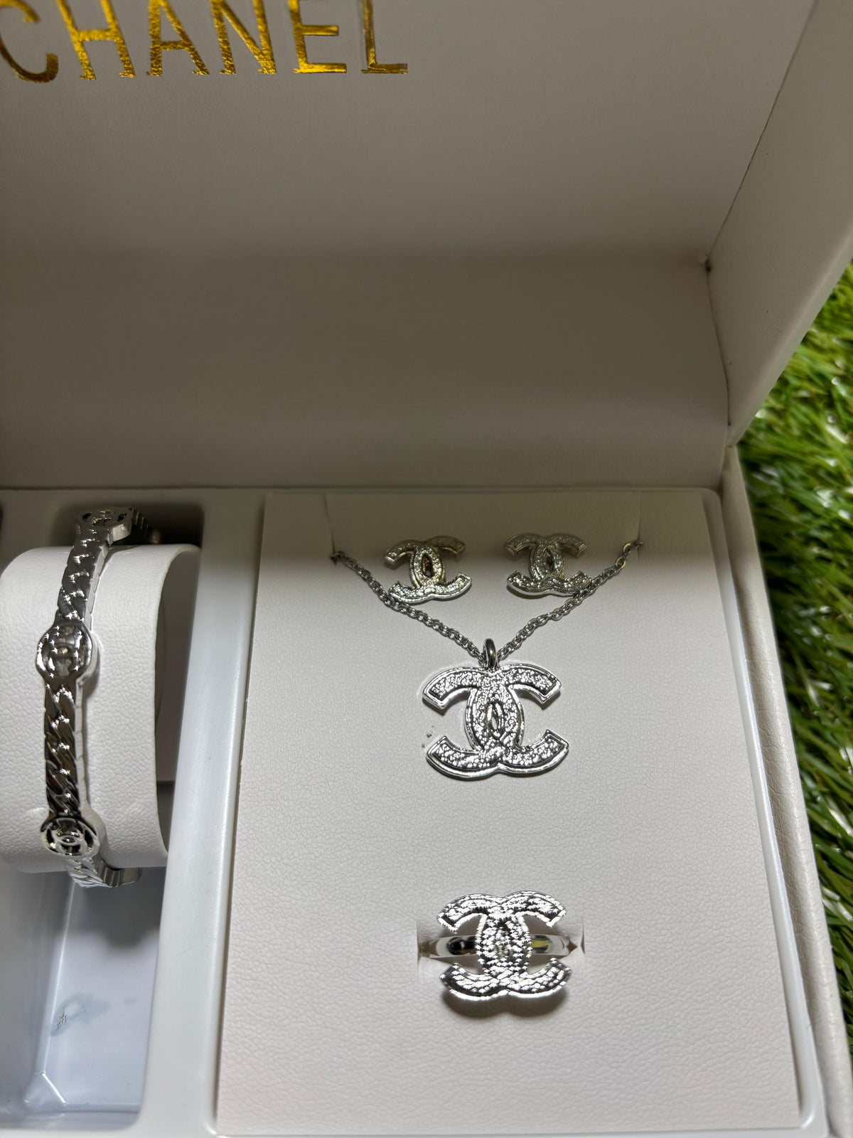 Chanel Set Orologio Bracciale Argento