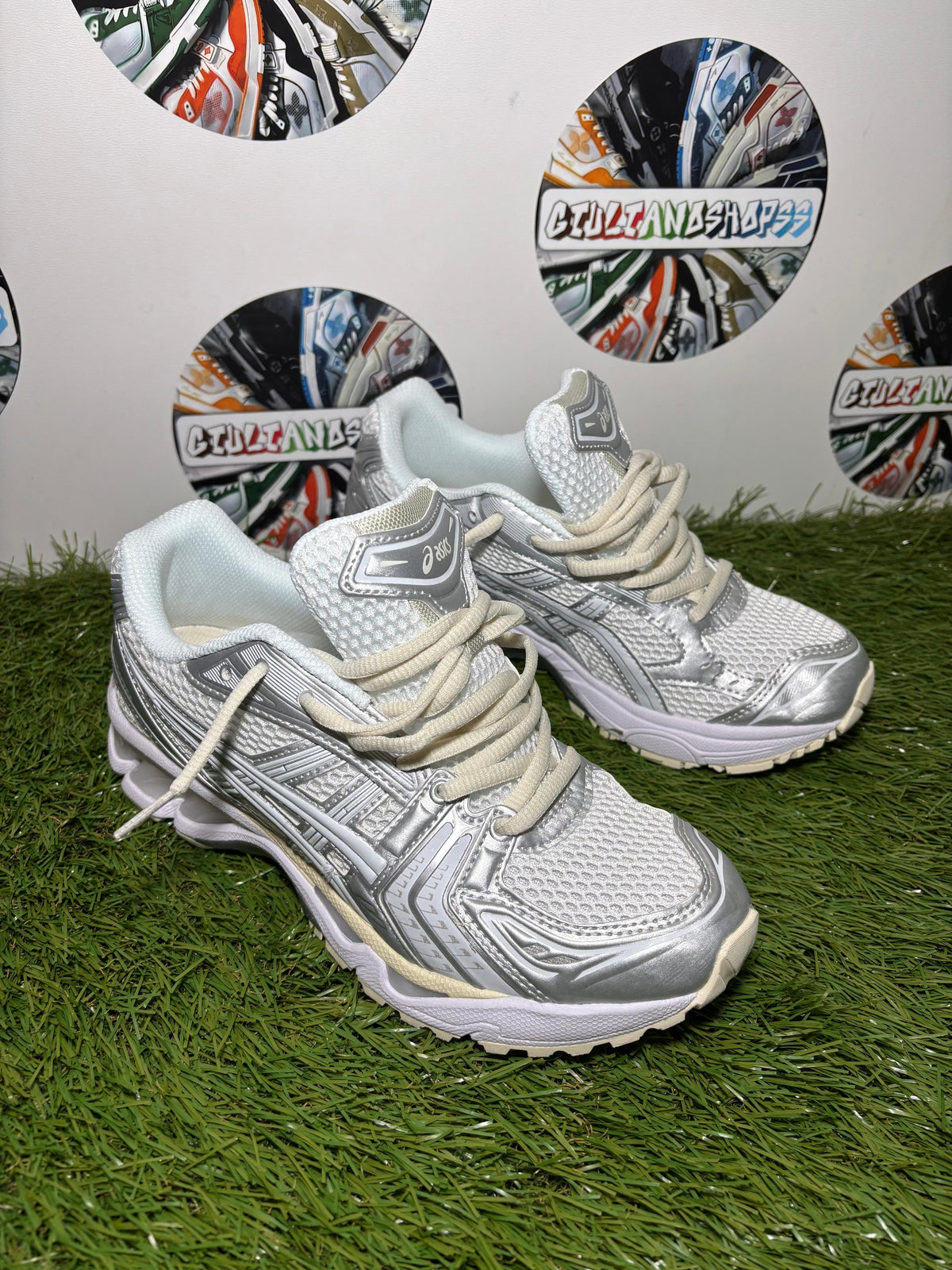 ASICS Gel-Kayano 14 - Bianca/Argento