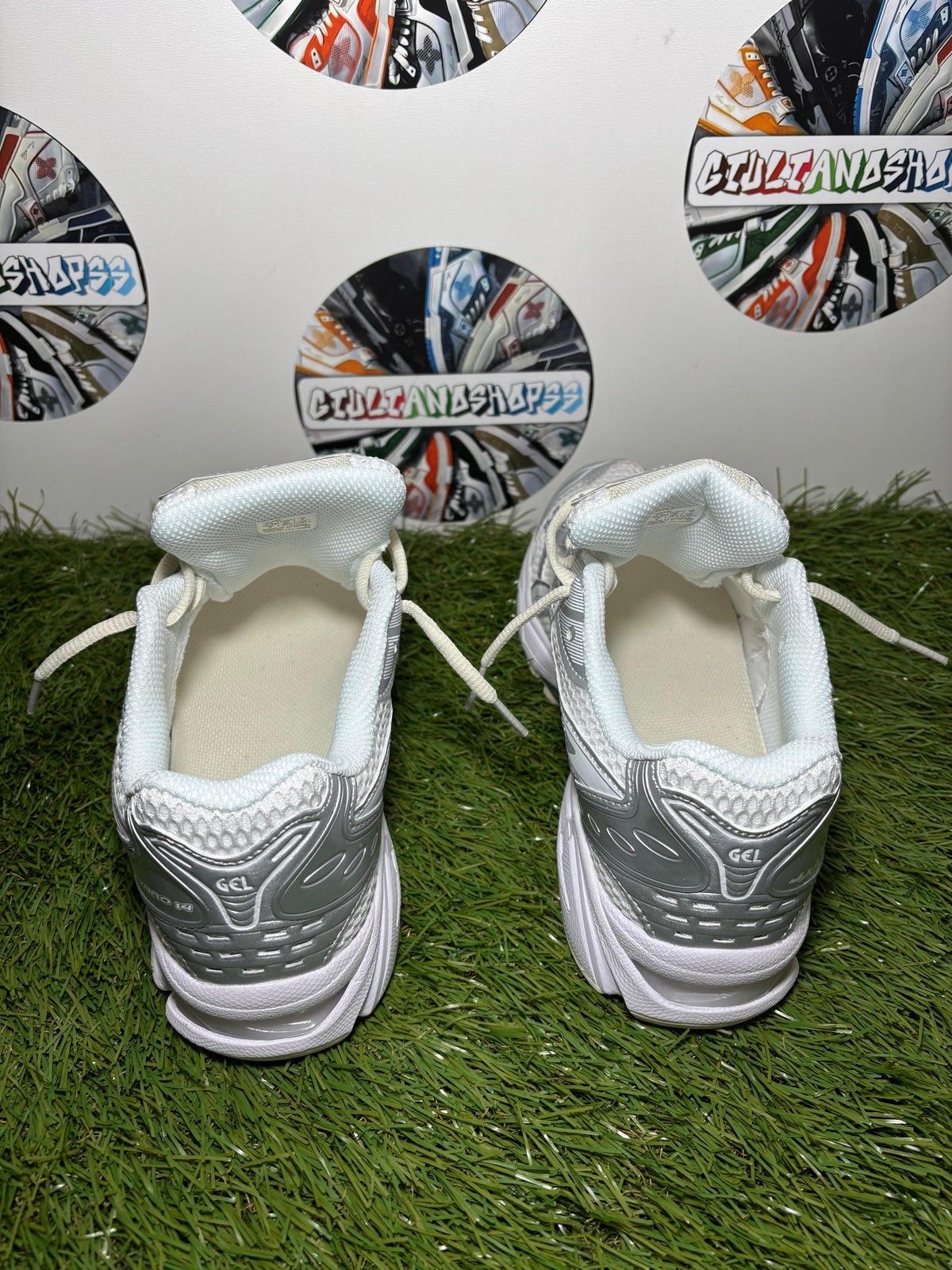 ASICS Gel-Kayano 14 - Bianca/Argento