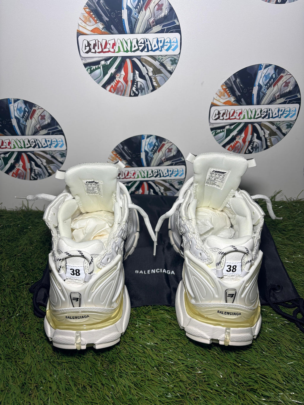 Balenciaga Runner Sneaker - Bianca Graffiti