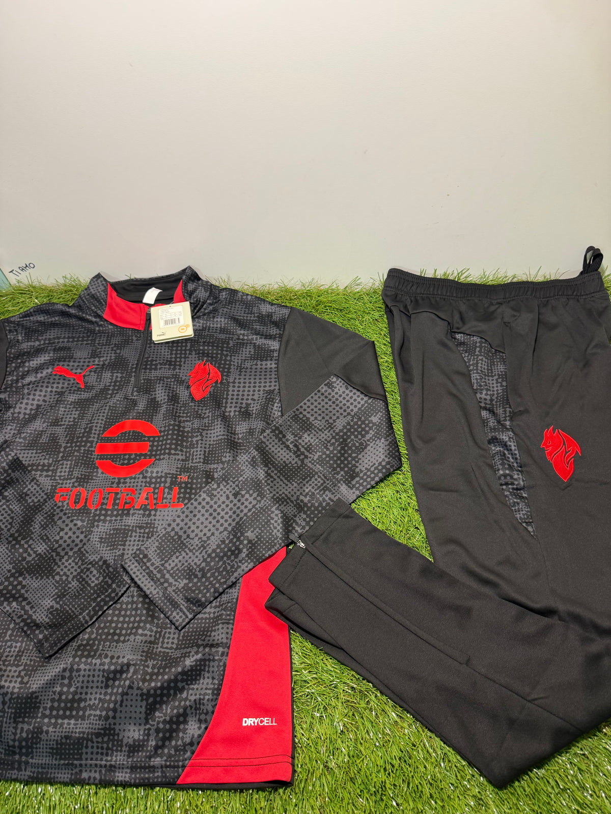 Tuta Calcio Milan Nero/Rosso