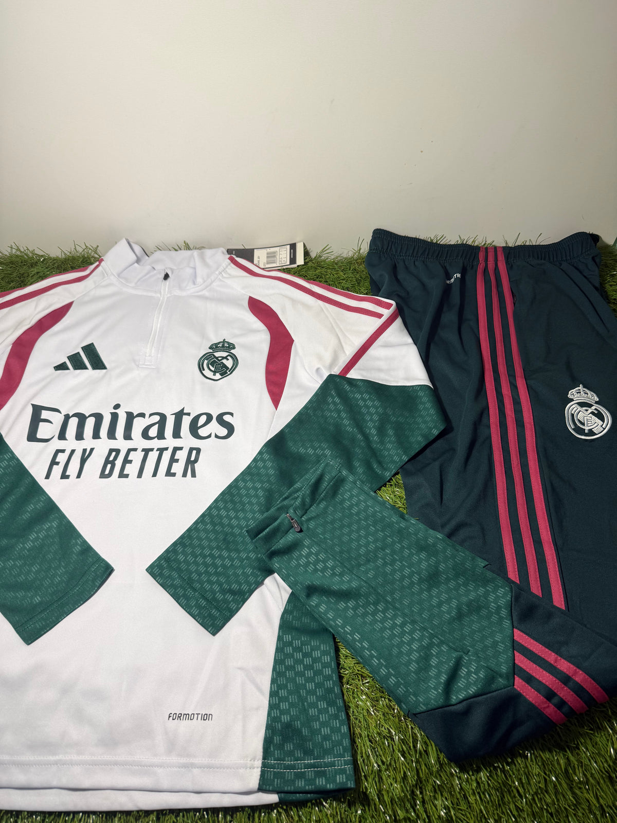 Tuta Calcio Real Madrid Bianca/Verde/Bordeaux