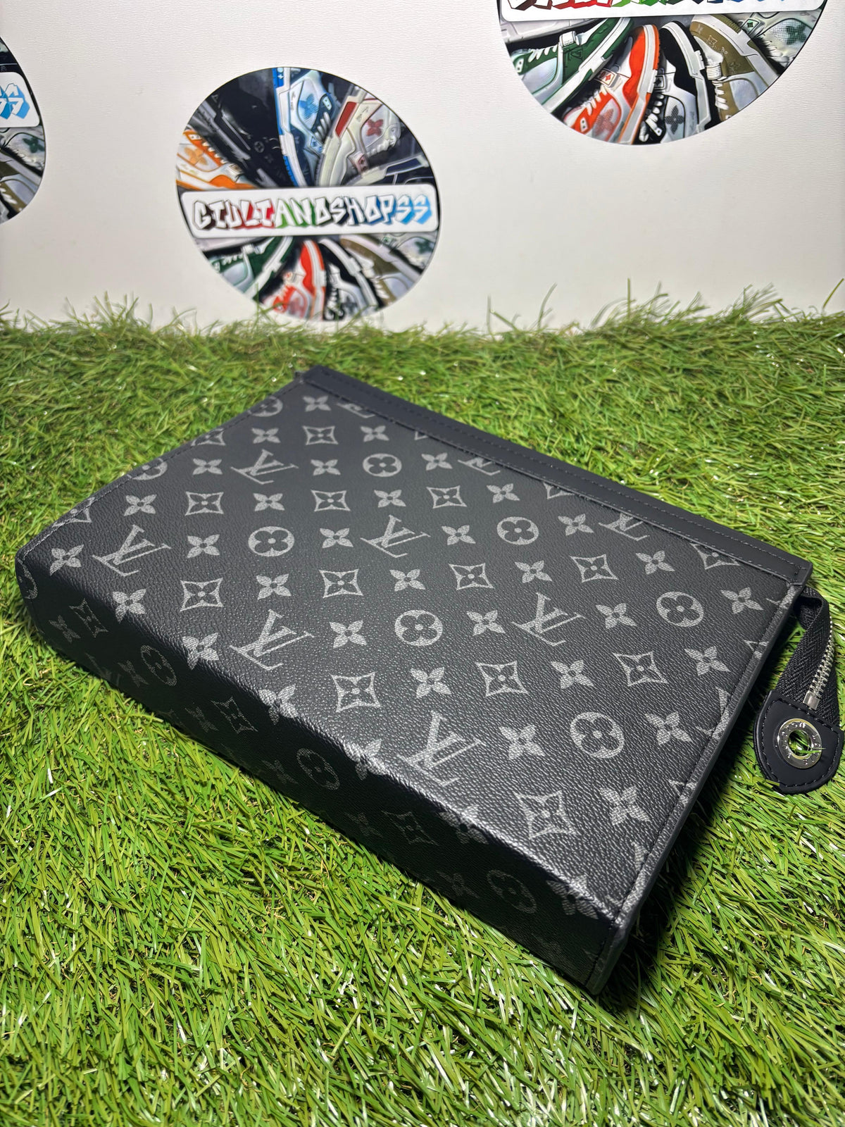 Louis Vuitton Pochette Voyage Eclipse