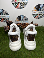 Louis Vuitton Archlight Sneaker - Bianca/Brown Ribbon Laces