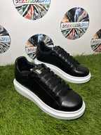 Alexander McQueen Oversized Sneaker - Nera/Suola Bianca