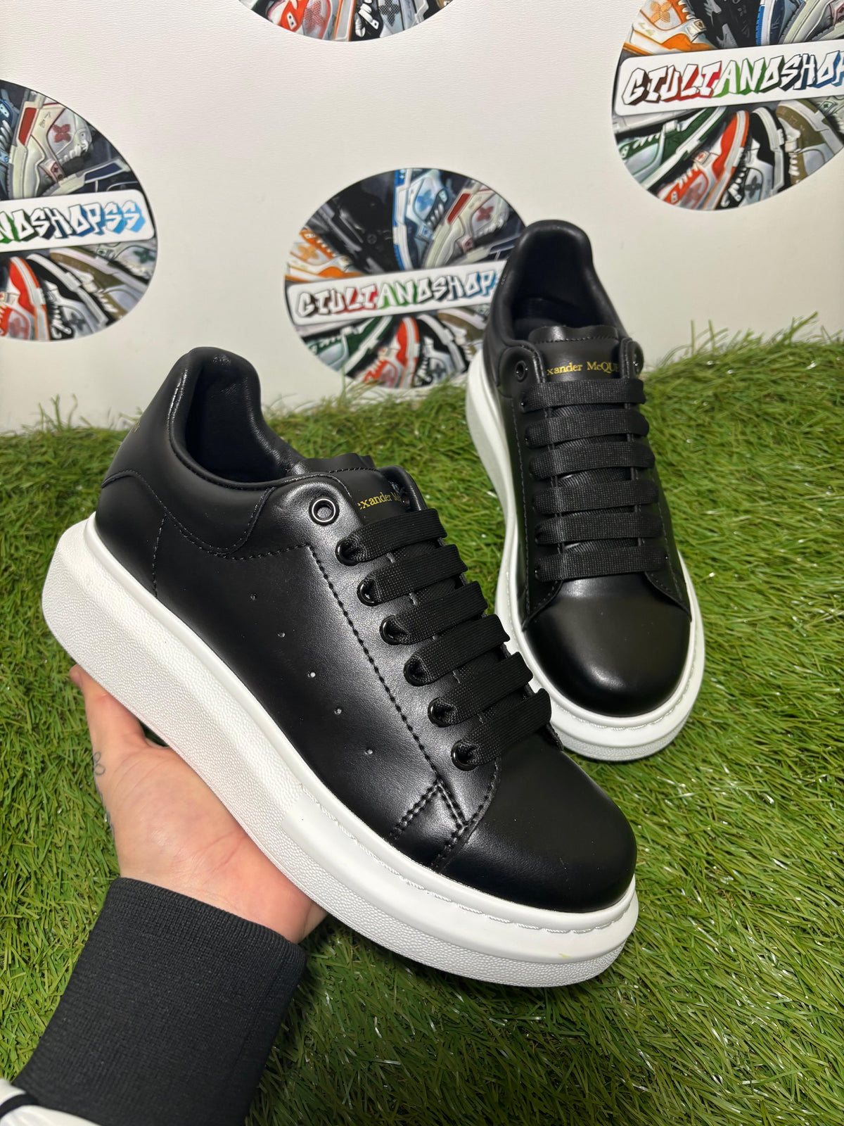 Alexander McQueen Oversized Sneaker - Nera/Suola Bianca