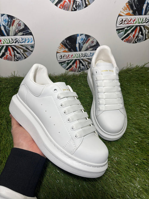 Alexander McQueen Oversized Sneaker - Bianca