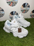 New Balance 9060 - Bianca Triple White